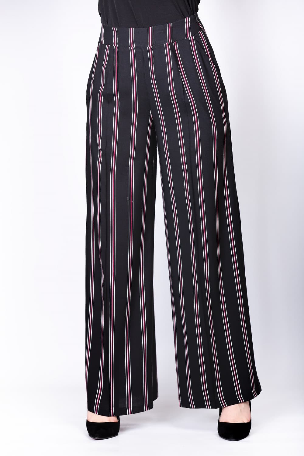Stripped relaxed trousers
