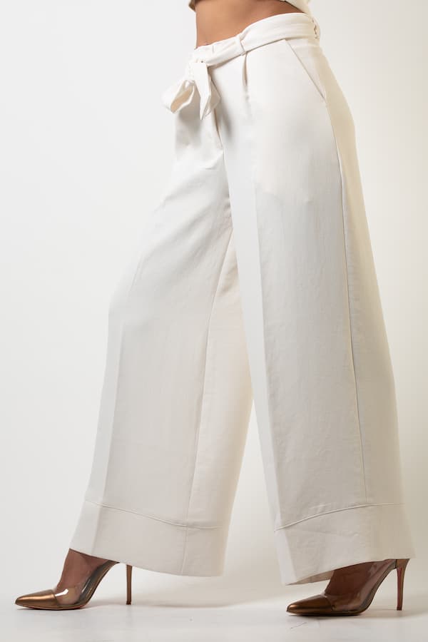 wide cropped pants