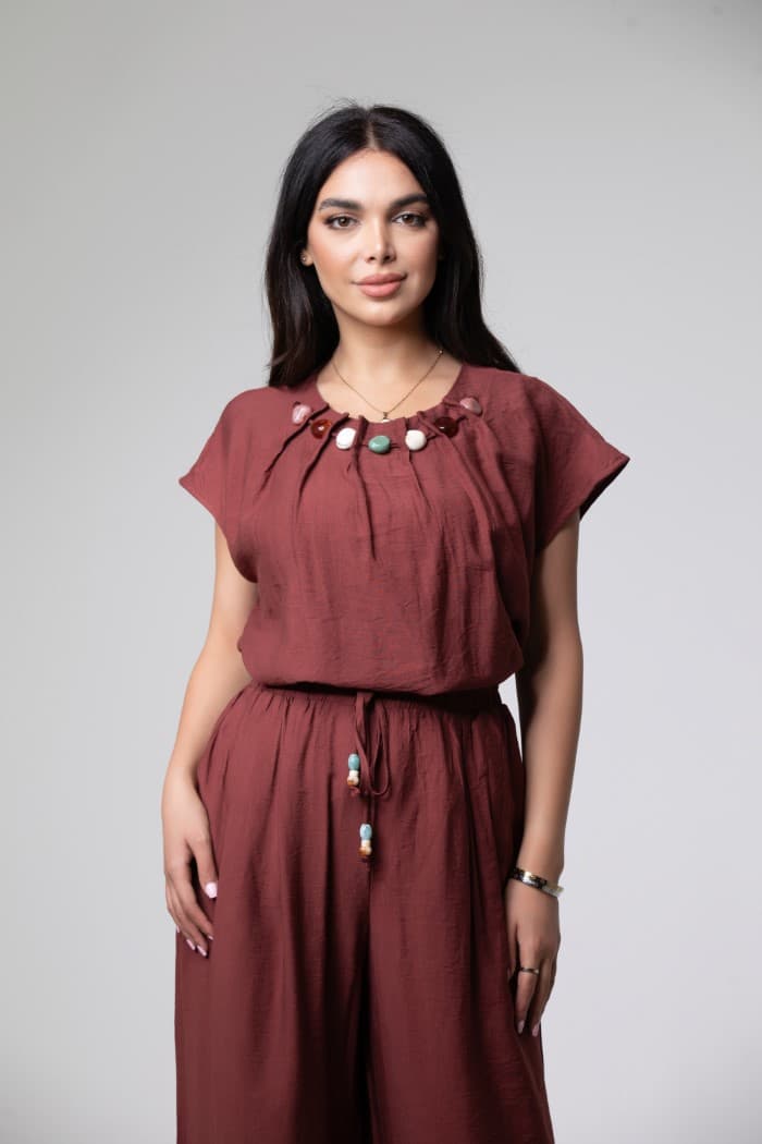 Linen Set With Beads